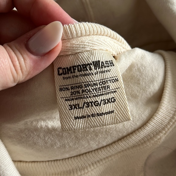 ACOTAR Crewneck Sweatshirt - Picture 2 of 2